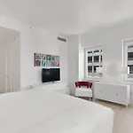 Corporate Or Luxury 4 Bedroom Penthouse Steps From Times Square Sleeps 8