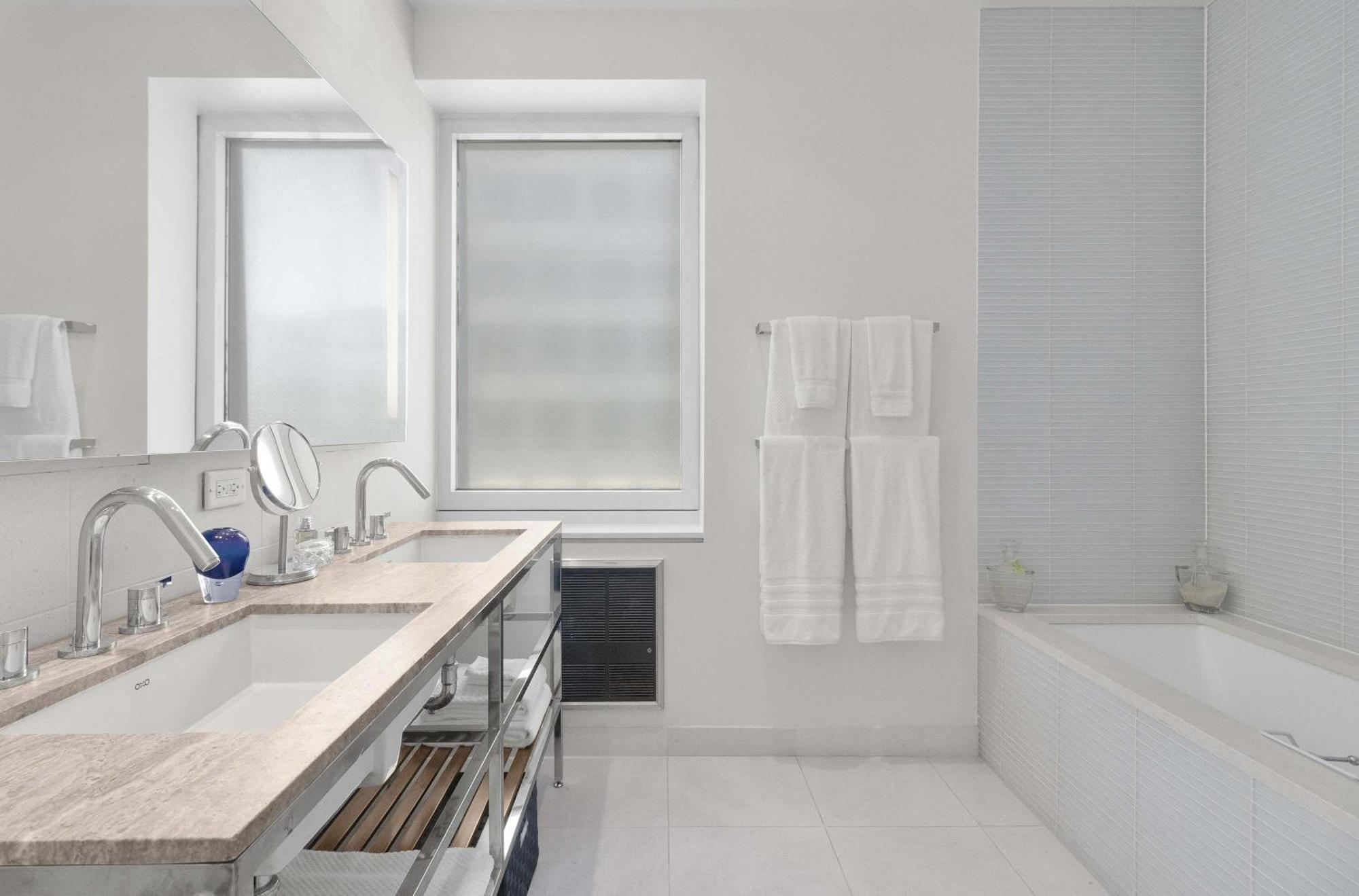 Сasa de vacaciones Corporate Or Luxury 4 Bedroom Penthouse Steps From Times Square Sleeps 8